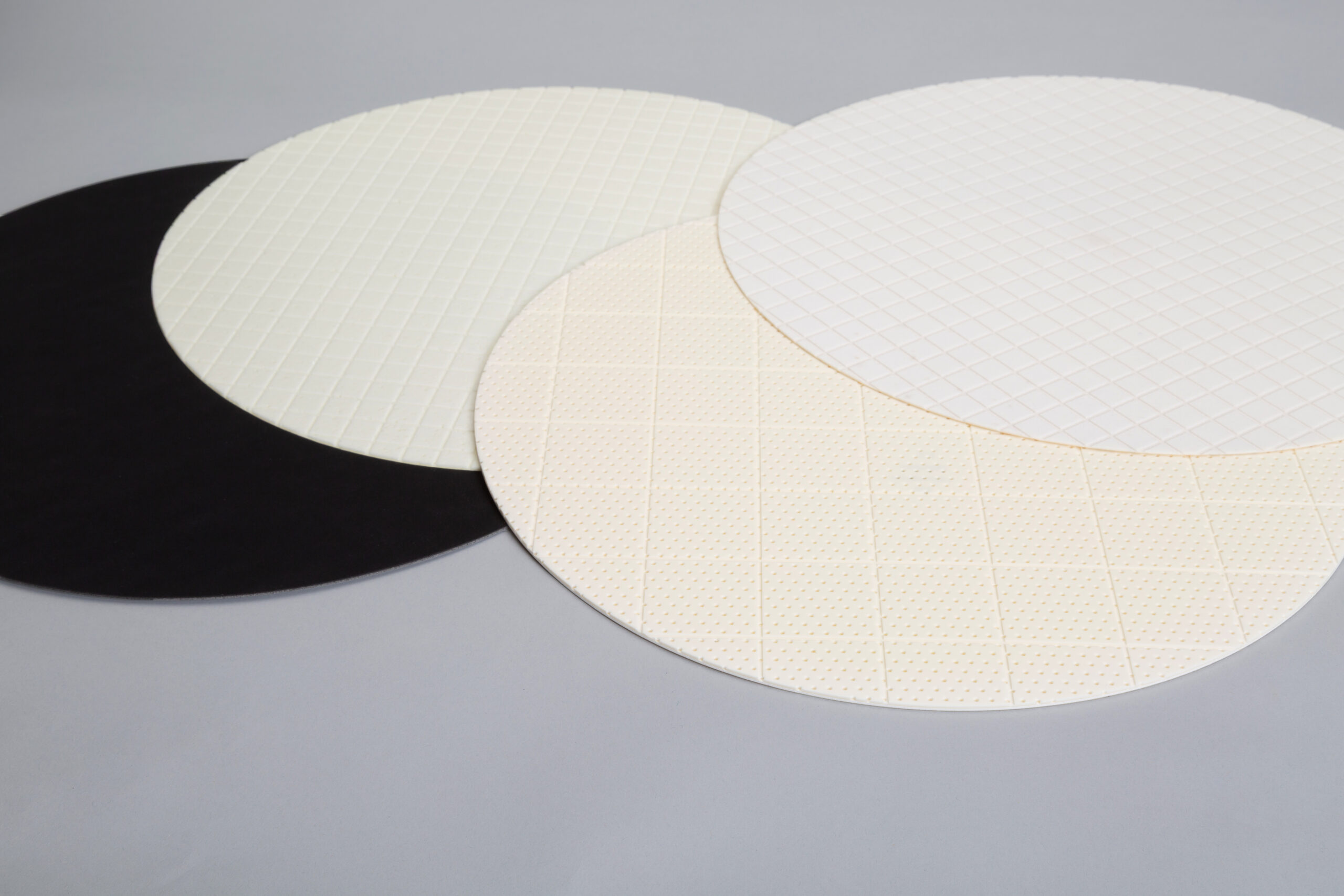 様々な研磨パッドラインナップ(アンカーテクノ)